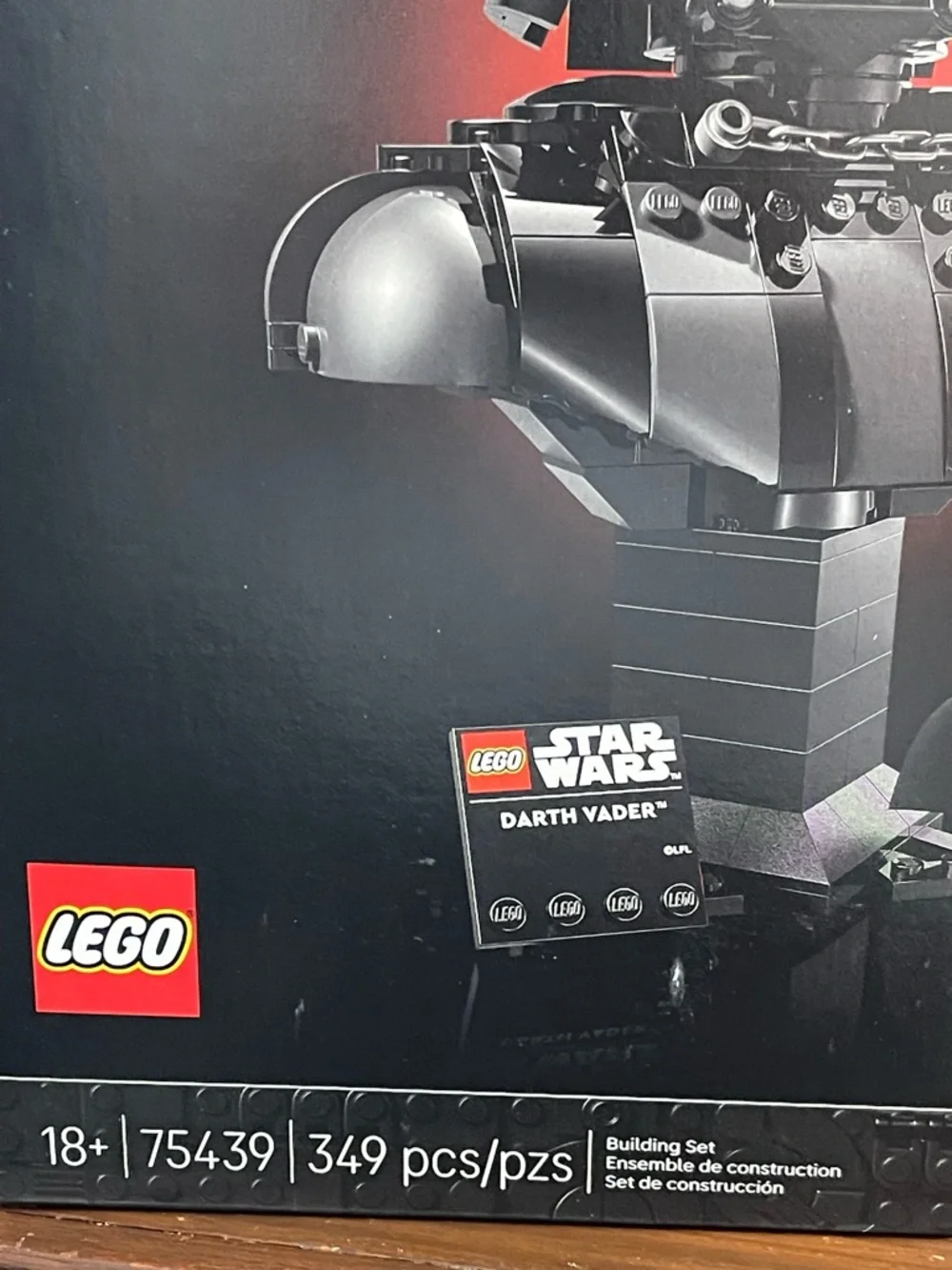 Lego Star Wars Darth Vader Bust 75439 349Pcs 18+ NIP Sealed